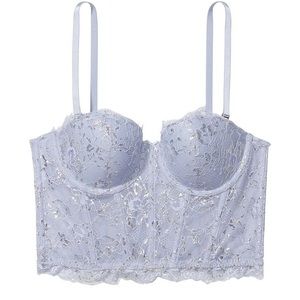 Victoria’s Secret lace bra top. Removable straps, corset back. BNWT size 34 B.